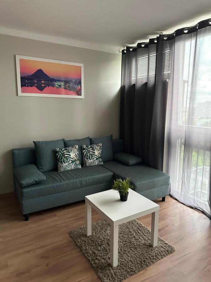 Coser Apartamenty III Варшава Екстериор снимка
